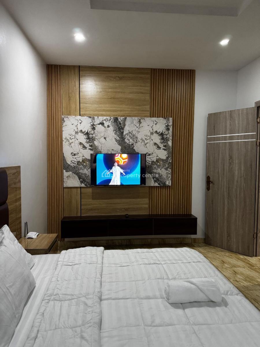 Fully Serviced 1-bedroom with Premium Finish & Smart Tv, Dpkay District Estate, Orchid Road, Lekki, Lagos, Flat / Apartment Short Let