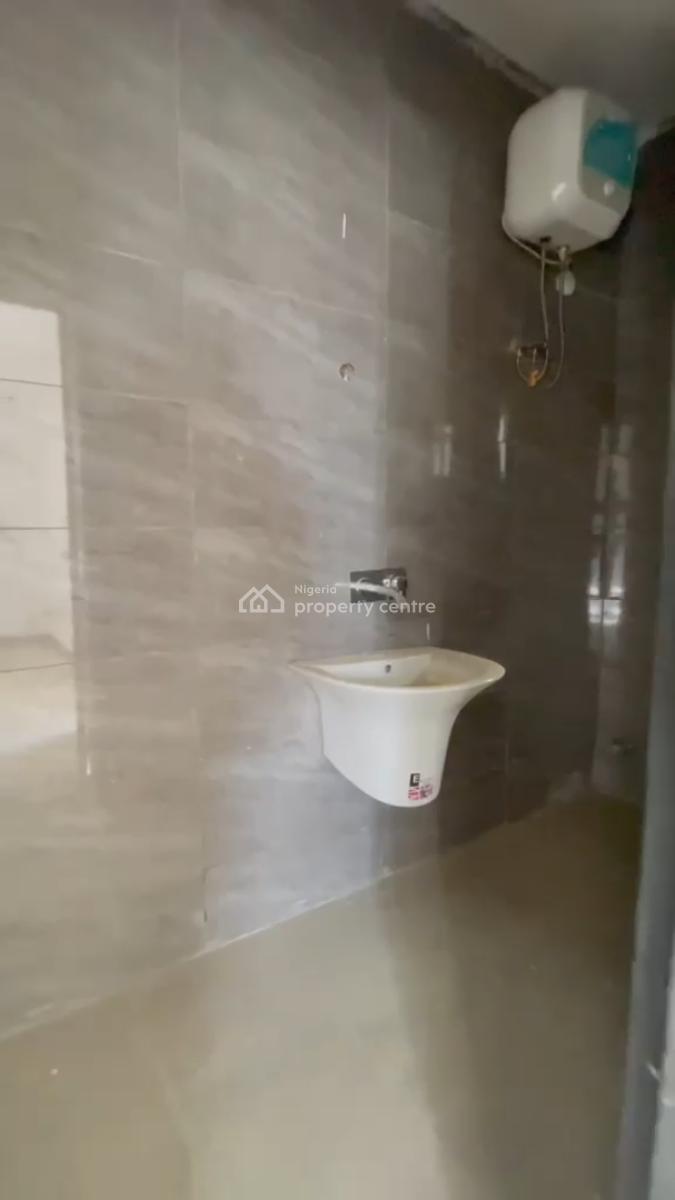 1 Bedroom Flat, Gaduwa By Ebeano Road By Gaat International School, Gaduwa, Abuja, Flat / Apartment for Rent