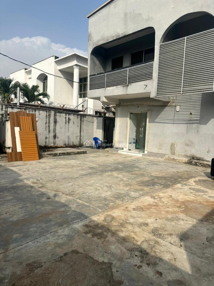 Self Compound 5 Bedroom Semi Detached Duplex with Bq, Lekki Phase 1, Lekki, Lagos, Semi-detached Duplex for Rent
