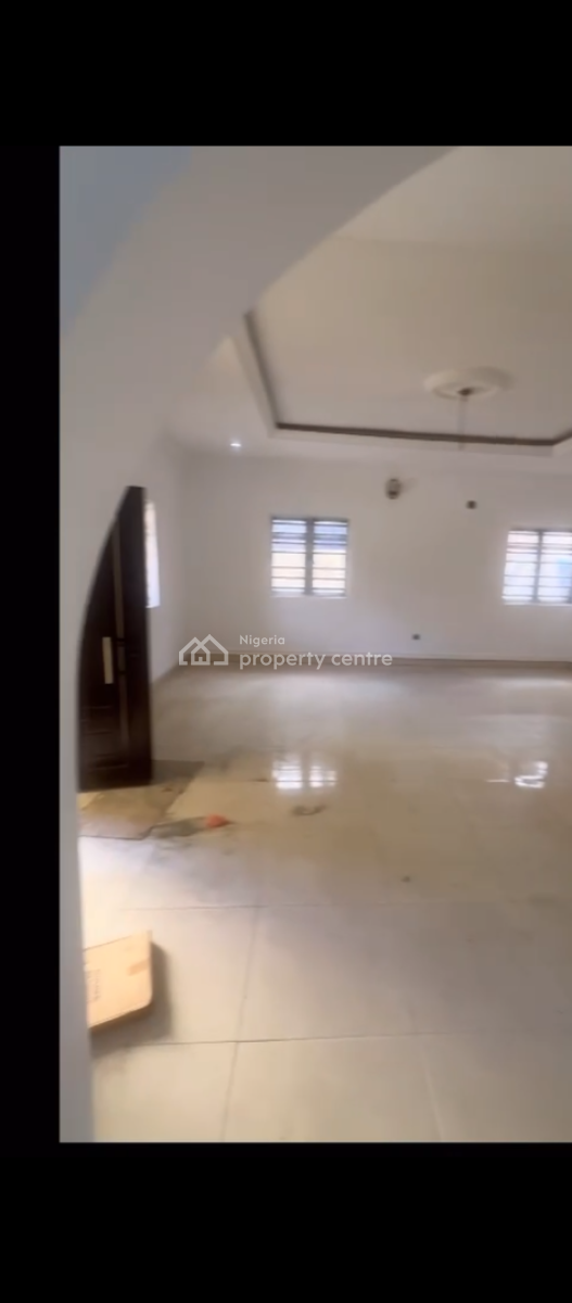 Luxury 3 Bedroom in a Secured Estate, Ologolo, Lekki, Lagos, Flat / Apartment for Rent