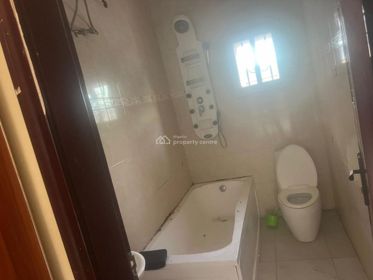 Self Compound Spacious 5 Bedroom Fully Detached Duplex with 2 Rooms Bq, Lekki Phase 1, Lekki, Lagos, Detached Duplex for Rent