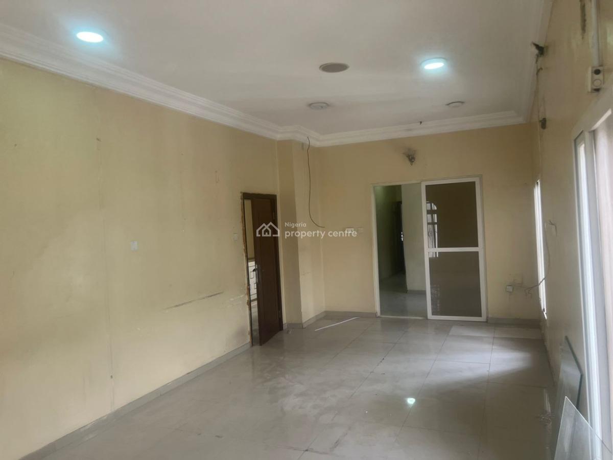 Self Compound Spacious 5 Bedroom Fully Detached Duplex with 2 Rooms Bq, Lekki Phase 1, Lekki, Lagos, Detached Duplex for Rent