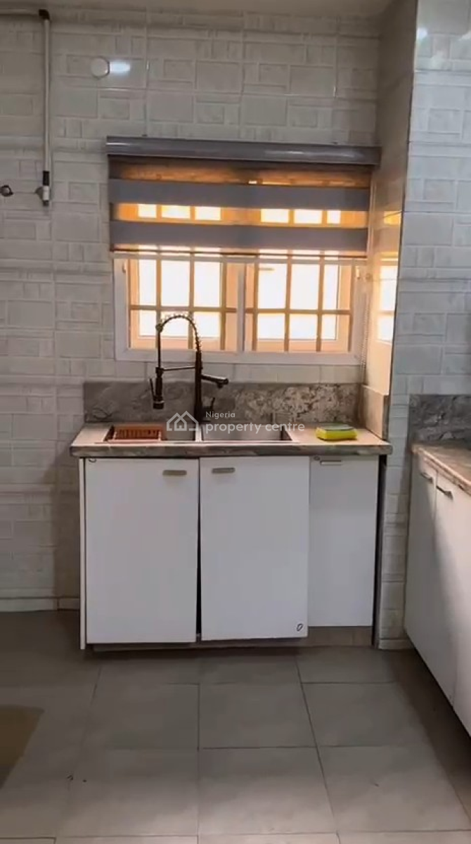 Luxuriously Furnished 3-bedroom Flat, Enl Estate, Guzape District, Abuja, Flat / Apartment for Rent