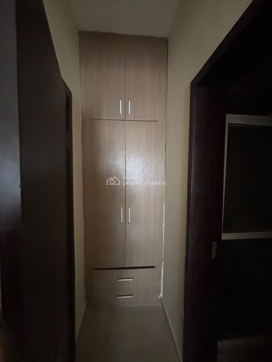 Luxury 2-bedroom Apartment, After Navy Quarters, Jahi, Abuja, Flat / Apartment for Rent