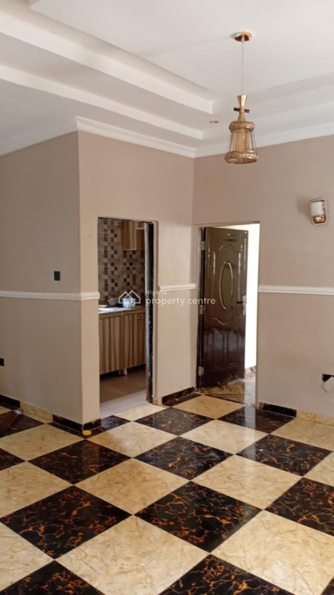 Luxury 2 Bedroom Up for Grabs, Osapa, Lekki, Lagos, Flat / Apartment for Rent