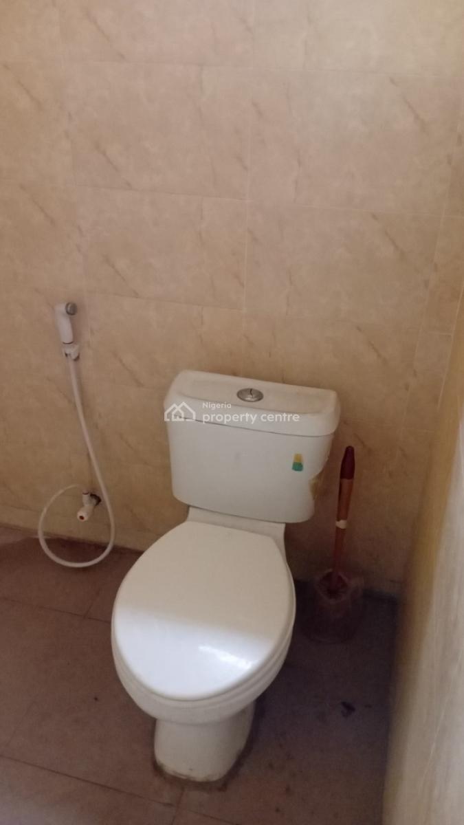 Luxury 2 Bedroom Up for Grabs, Osapa, Lekki, Lagos, Flat / Apartment for Rent