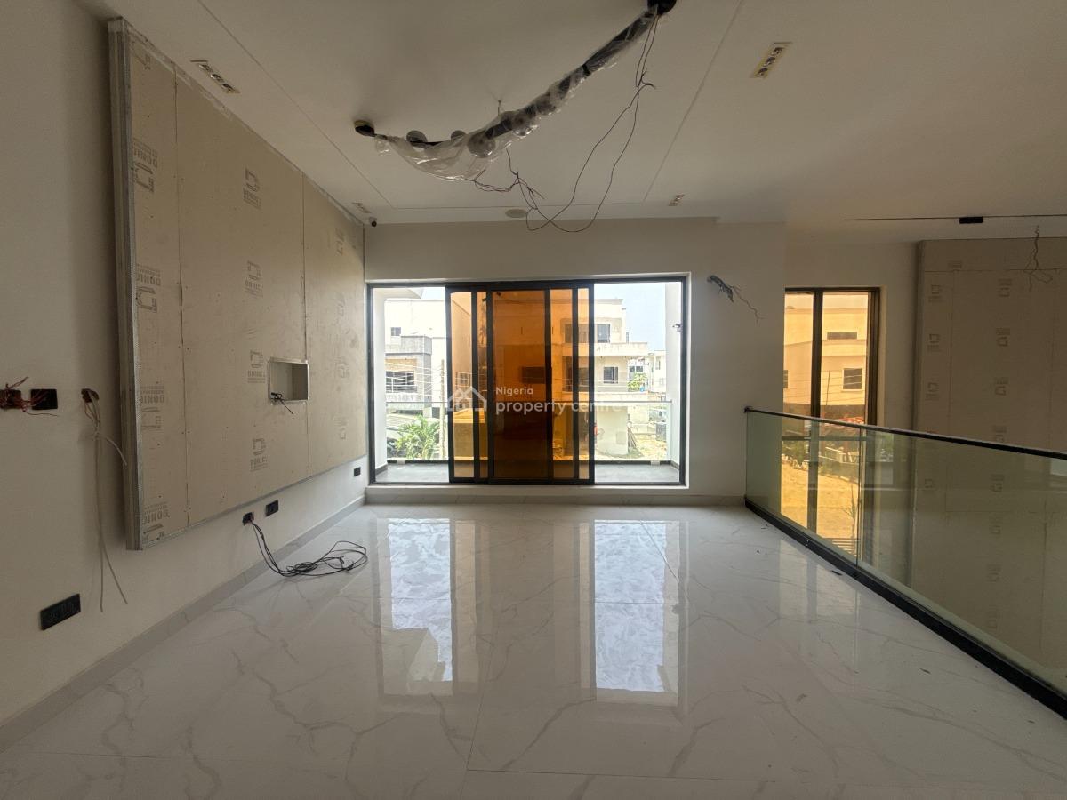 5 Bedroom Detached, Lekki County, Osapa, Lekki, Lagos, Detached Duplex for Sale