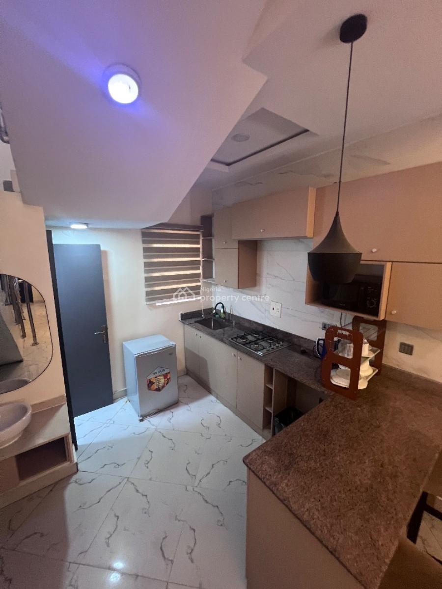 a Magnificent Room and Parlor Duplex, Lbs, Lekki Phase 2, Lekki, Lagos, Terraced Duplex for Rent