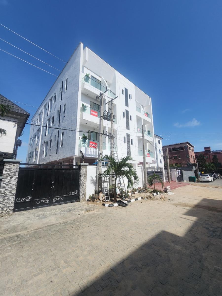 Luxury 2 Bedroom Apartment with an Elevator, Gym, & Pool, Ikate, Lekki, Lagos, Flat / Apartment for Sale
