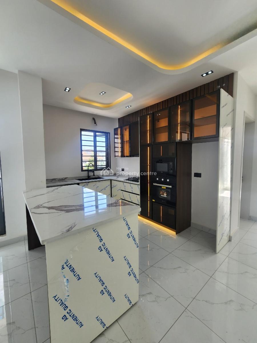 Luxury 2 Bedroom Apartment with an Elevator, Gym, & Pool, Ikate, Lekki, Lagos, Flat / Apartment for Sale