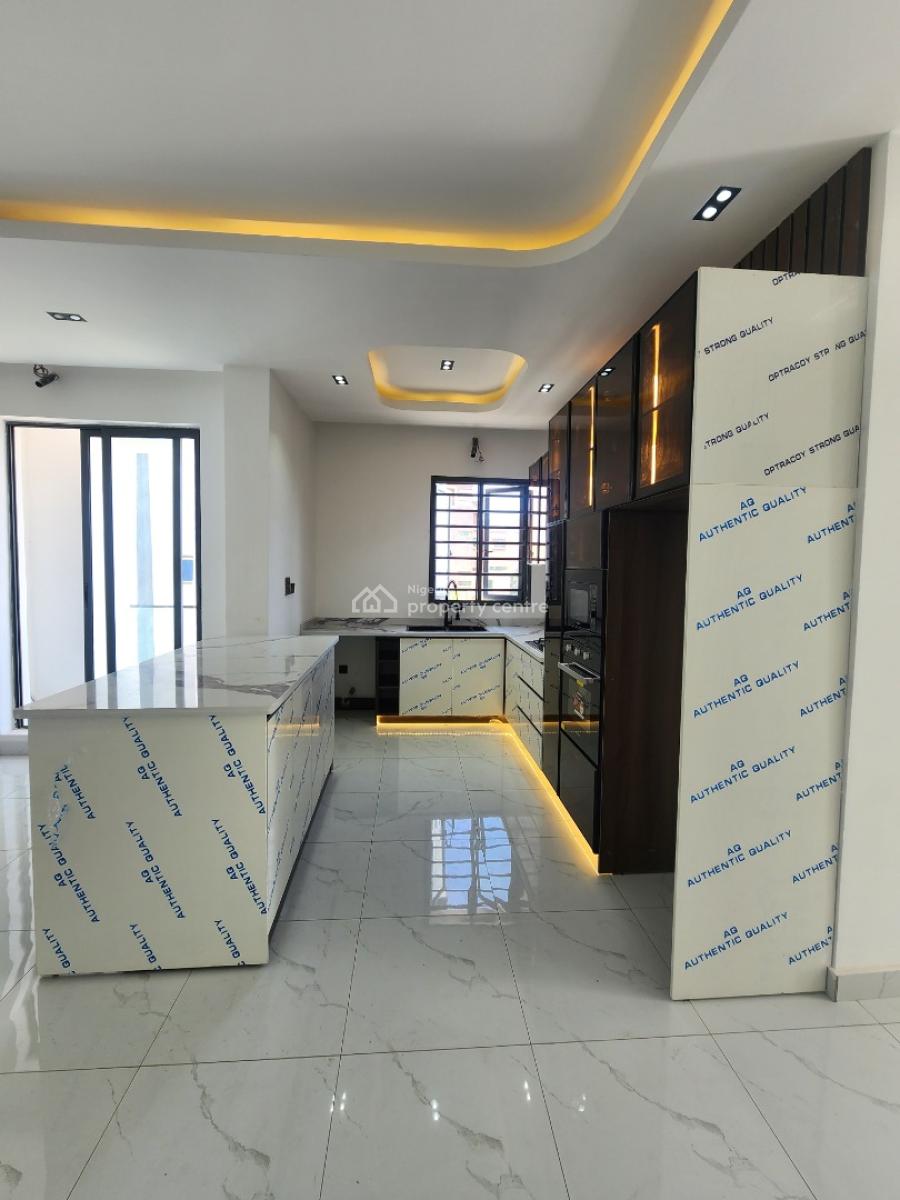 Luxury 2 Bedroom Apartment with an Elevator, Gym, & Pool, Ikate, Lekki, Lagos, Flat / Apartment for Sale