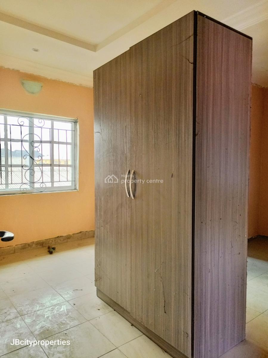 Sharp 2 Bedroom Apartment, Harmony Estate, Oke Ira Nla, Ajah, Lagos, Flat / Apartment for Rent