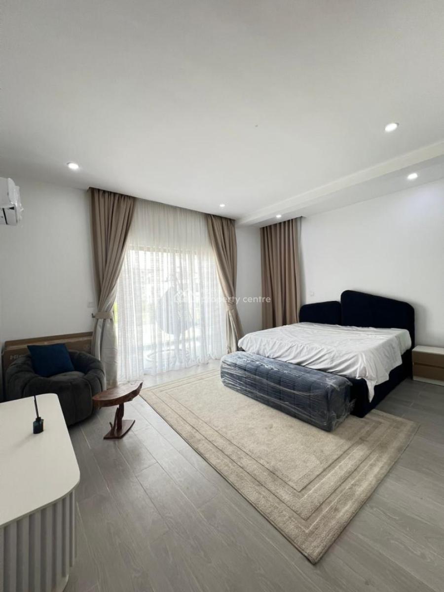 Spacious 3 Bedroom Apartment with Elevator & Swimming Pool, Ikate, Lekki, Lagos, Flat / Apartment for Sale