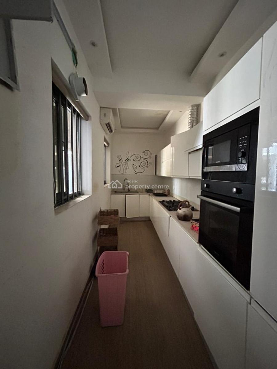 1-bedroom Apartment, Ikate, Lekki, Lagos, Mini Flat (room and Parlour) for Sale