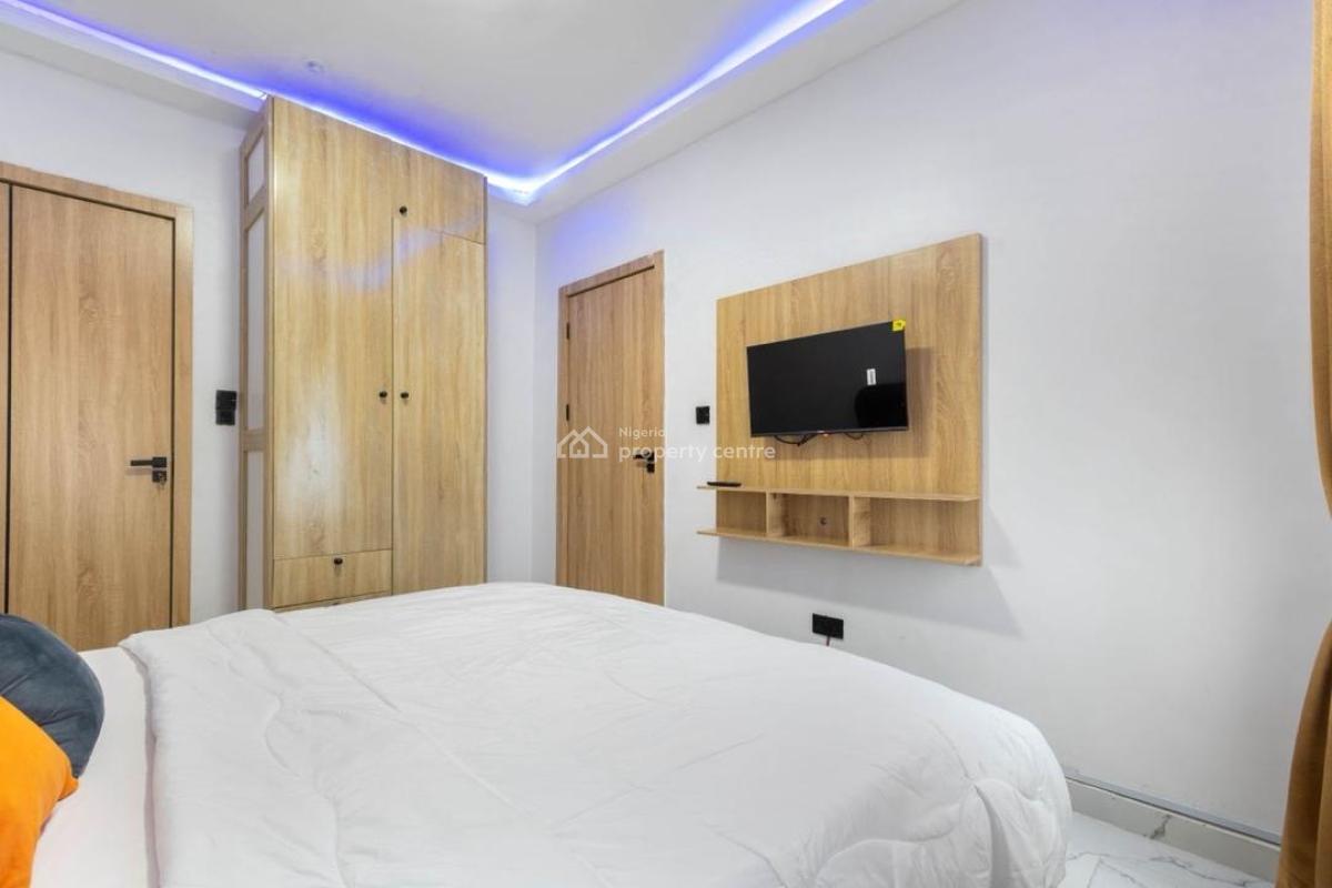 Fully Furnished and Serviced 2-bedroom Apartment, Ologolo Lekki, Ologolo, Lekki, Lagos, Flat / Apartment for Rent