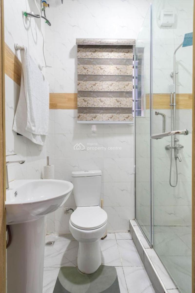 Fully Furnished and Serviced 2-bedroom Apartment, Ologolo Lekki, Ologolo, Lekki, Lagos, Flat / Apartment for Rent