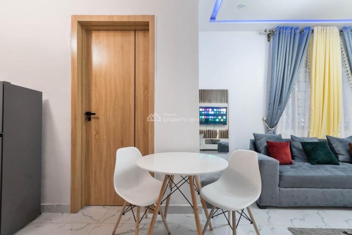 Fully Furnished and Serviced 2-bedroom Apartment, Ologolo Lekki, Ologolo, Lekki, Lagos, Flat / Apartment for Rent