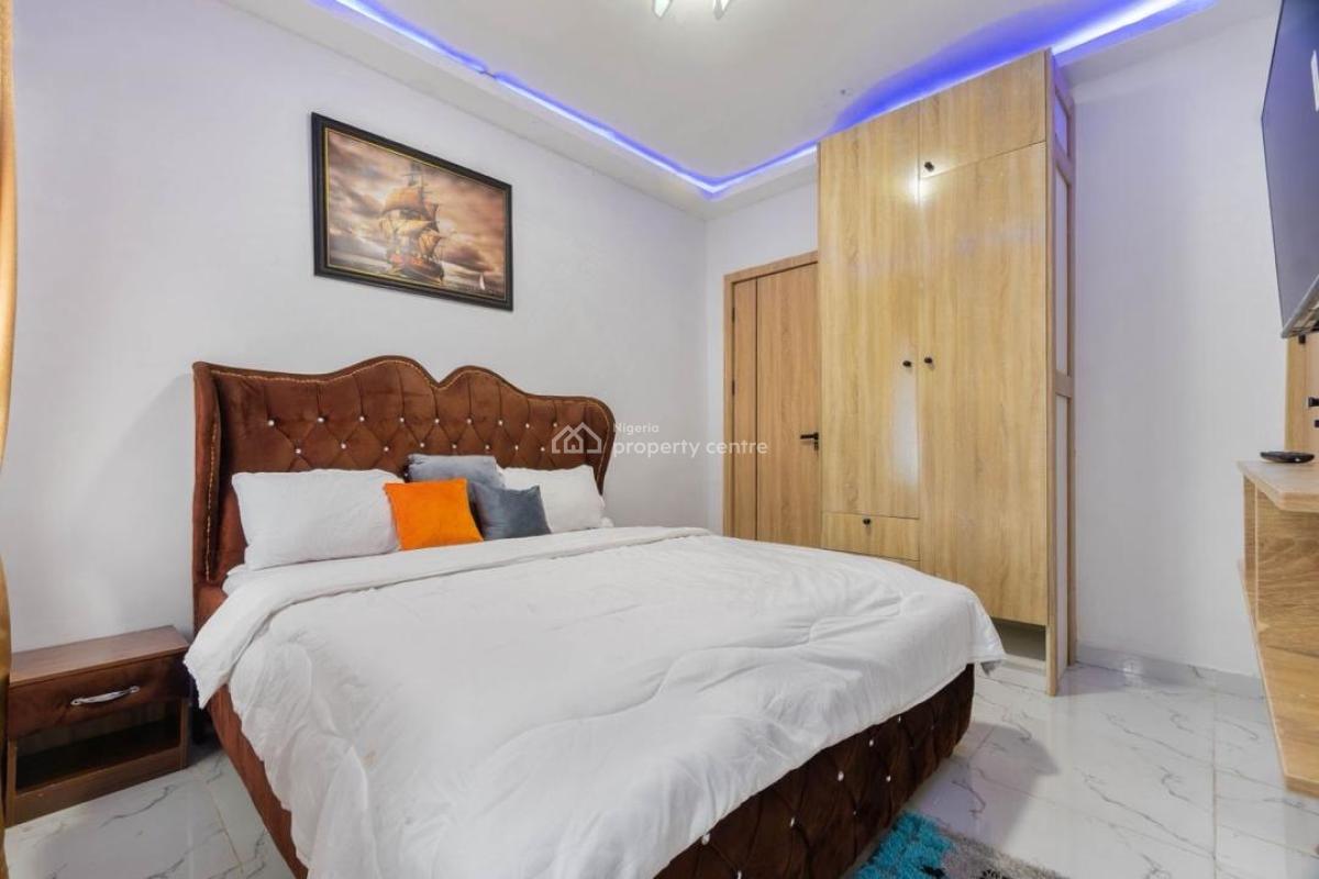 Fully Furnished and Serviced 2-bedroom Apartment, Ologolo Lekki, Ologolo, Lekki, Lagos, Flat / Apartment for Rent