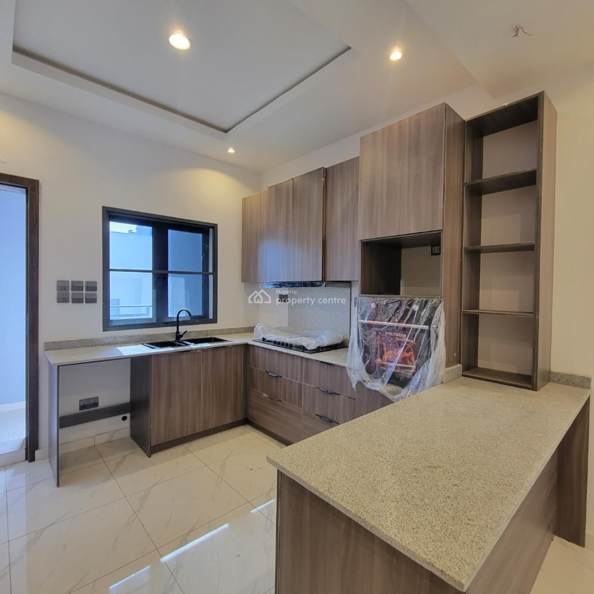 Gorgeous 3 Bedroom Apartment Within a Serene Environment with Bq, Ikate, Lekki, Lagos, Flat / Apartment for Sale