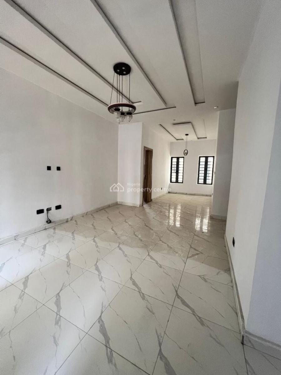 2 Bedroom in a Secure Estate, General Paint, Ajah, Lagos, Flat / Apartment for Rent