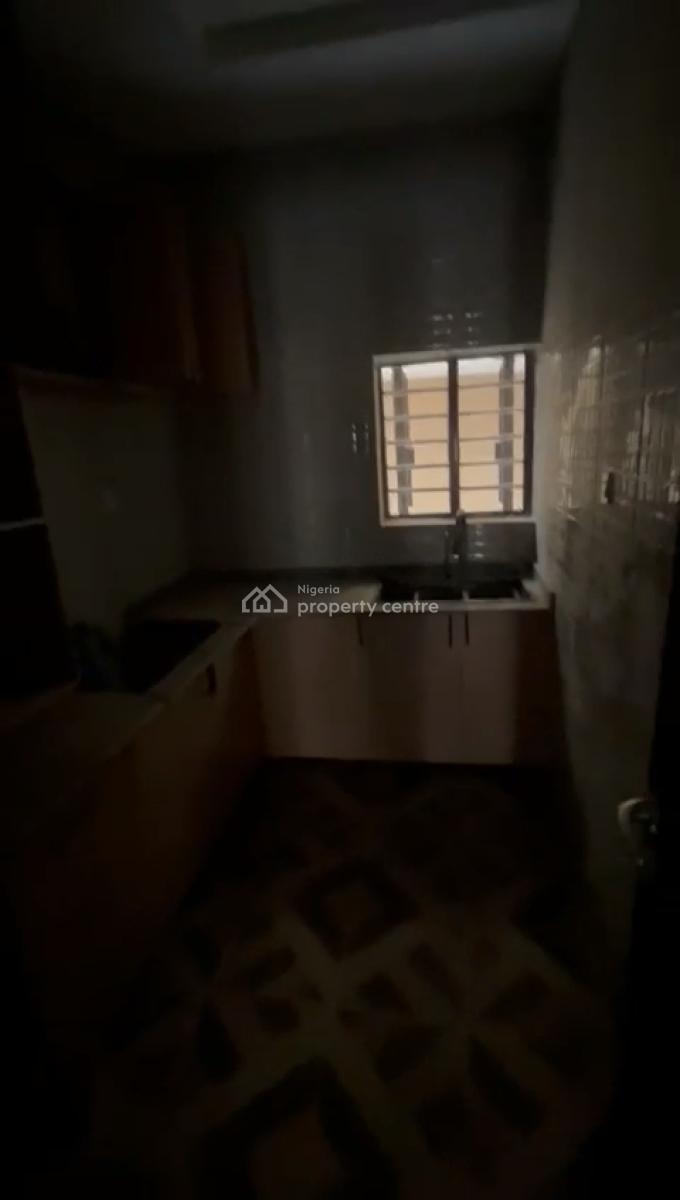 Lovely Spacious 2 Bedroom Apartment in a Gated Secured Environment, Ilupeju, Lagos, Flat / Apartment for Rent