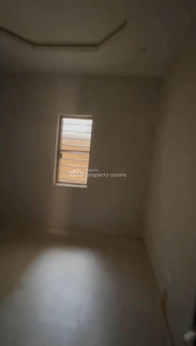 Lovely Spacious 2 Bedroom Apartment in a Gated Secured Environment, Ilupeju, Lagos, Flat / Apartment for Rent