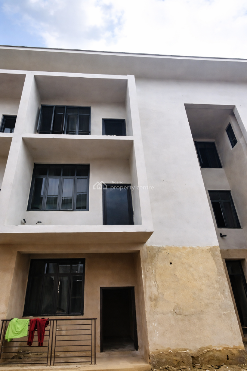 Luxury 5-bedroom Terrace Duplex, Cadastral Zone,l, Guzape District, Abuja, Terraced Duplex for Sale