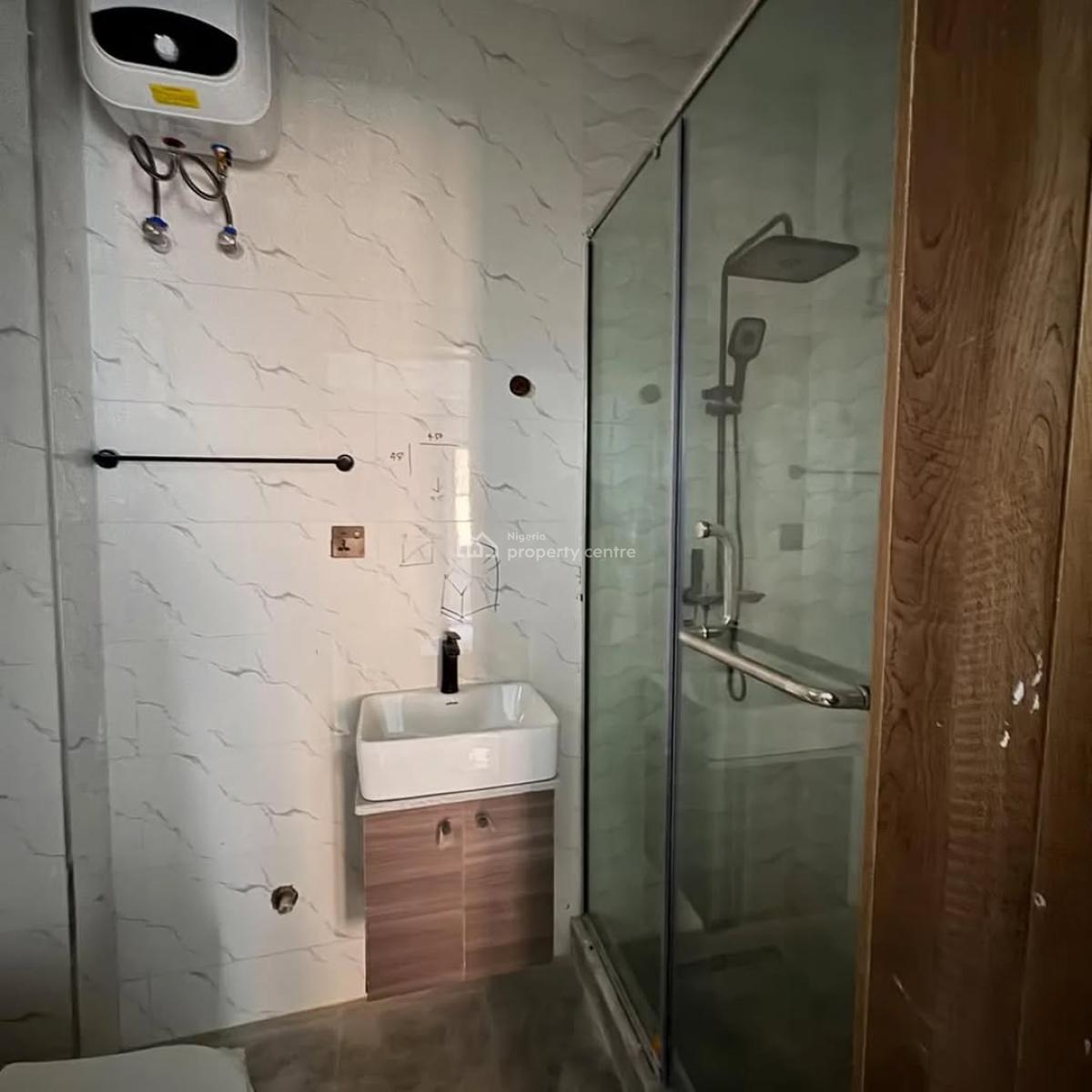 Luxurious 3 Bedroom with Bq, Ikate Elegushi, Lekki, Lagos, Flat / Apartment for Sale