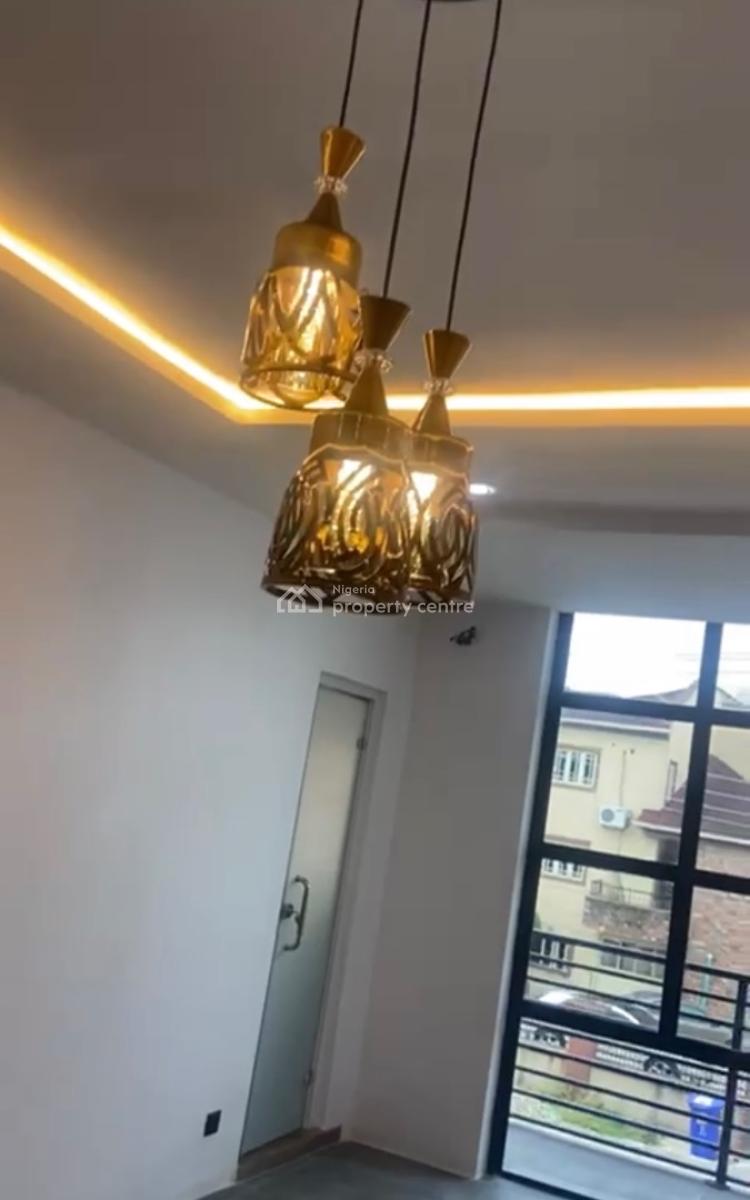 Luxury 2 Bedroom Apartment, Agungi, Lekki, Lagos, Flat / Apartment for Rent