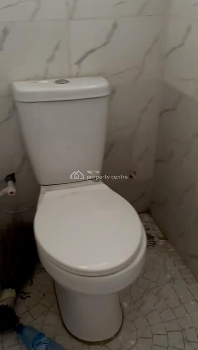 Lovely Mini Flat, Onigbonbo, Ikeja, Lagos, Mini Flat (room and Parlour) for Rent