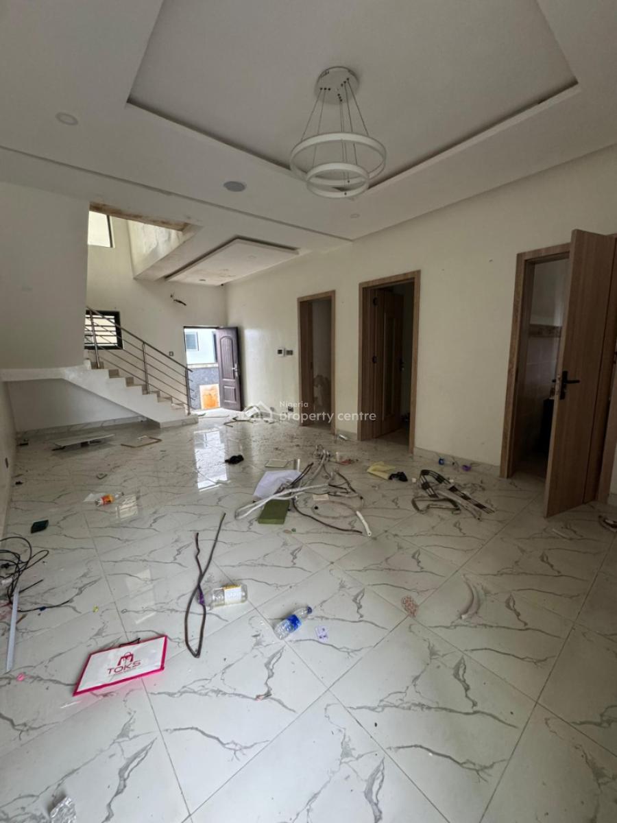 Luxury 3 Bedroom Terrace Duplex+solar with Excellent Facilities, Ajah, Lagos, Terraced Duplex for Rent