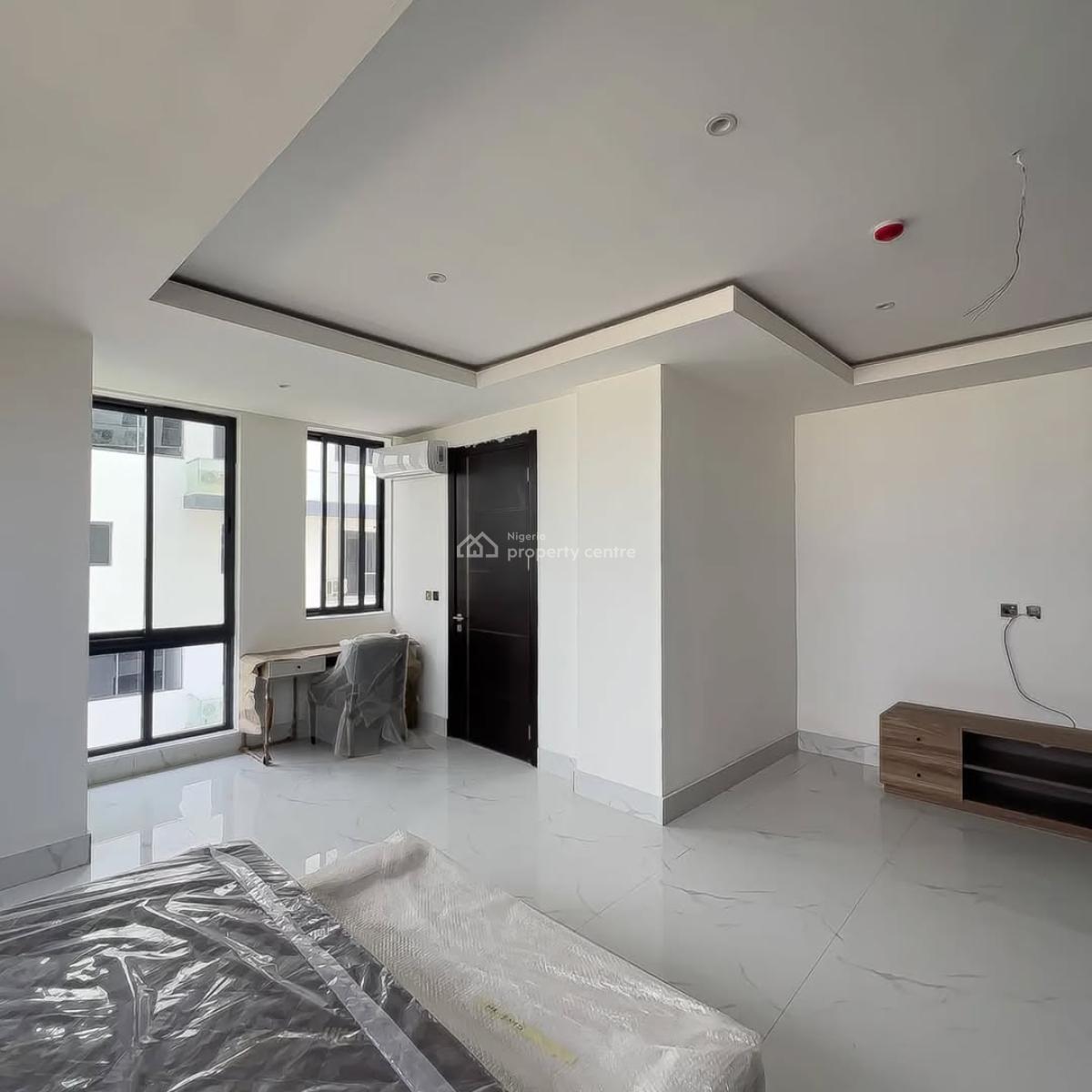 Luxurious 4 Bedroom Mansionatte& Penthouse, Banana Island, Ikoyi, Lagos, Detached Duplex for Sale