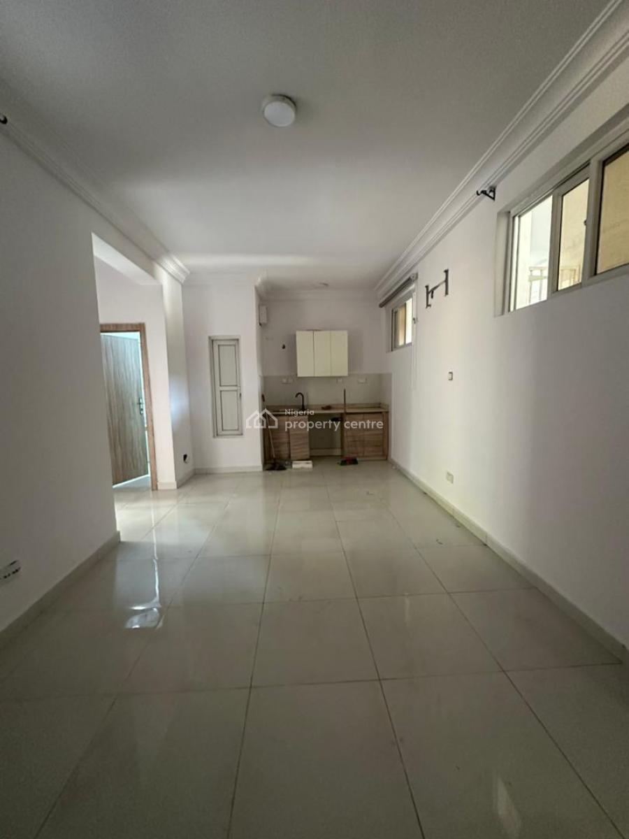2 Bedroom Apartment with Elevator, Chevron, Lekki, Lagos, Flat / Apartment for Rent