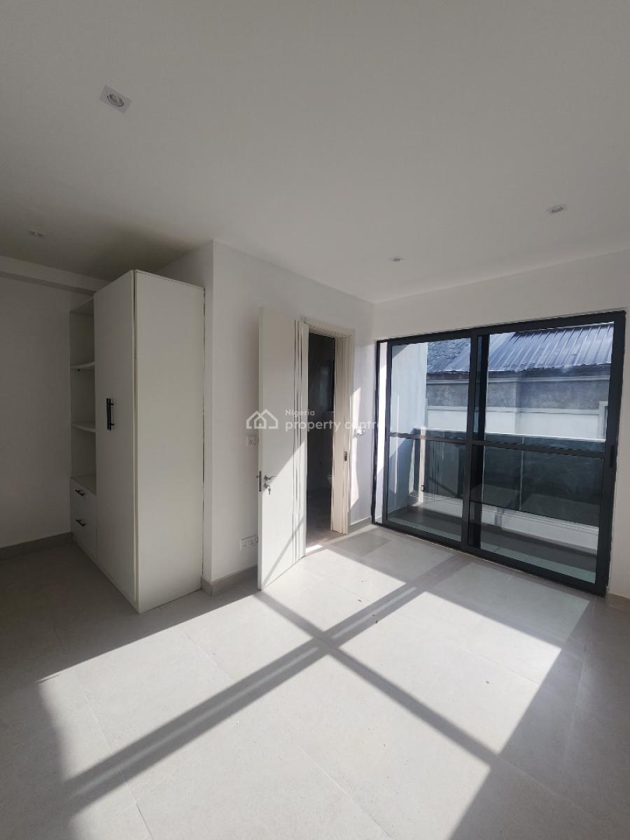 Lovely 3 Bedroom Serviced Apartment in a Prime Location, Ikate, Lekki, Lagos, Flat / Apartment for Sale