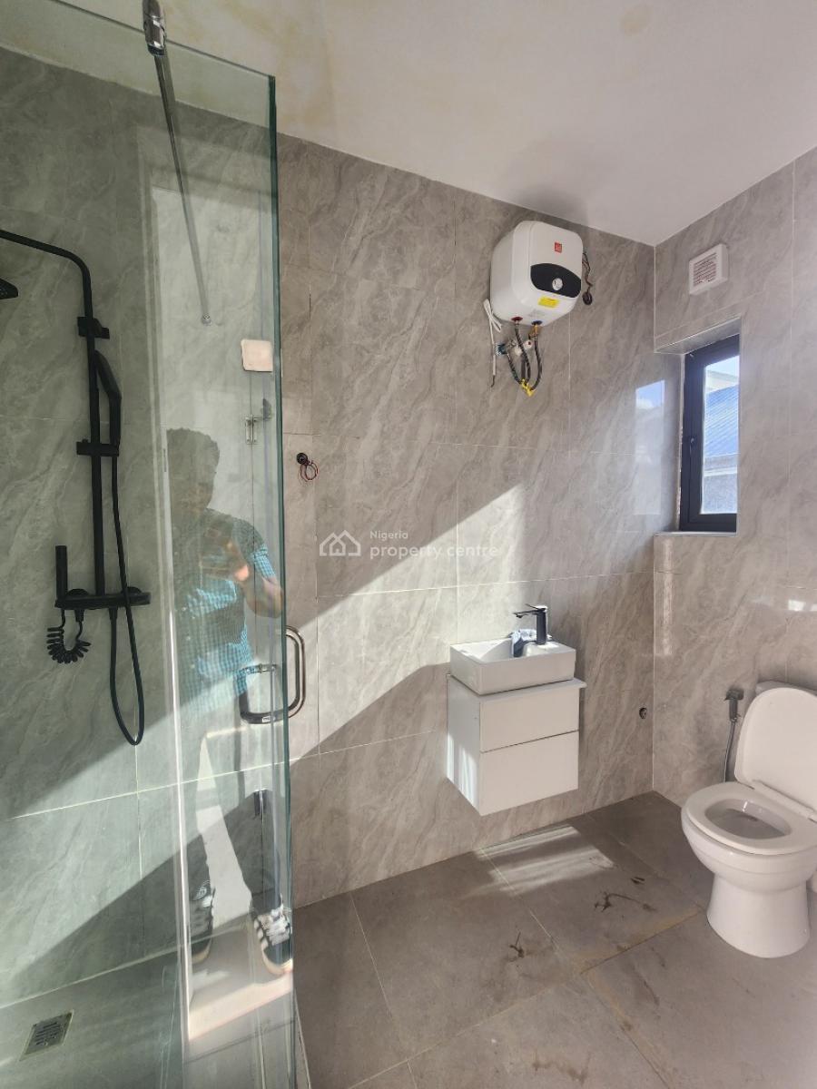 Lovely 3 Bedroom Serviced Apartment in a Prime Location, Ikate, Lekki, Lagos, Flat / Apartment for Sale