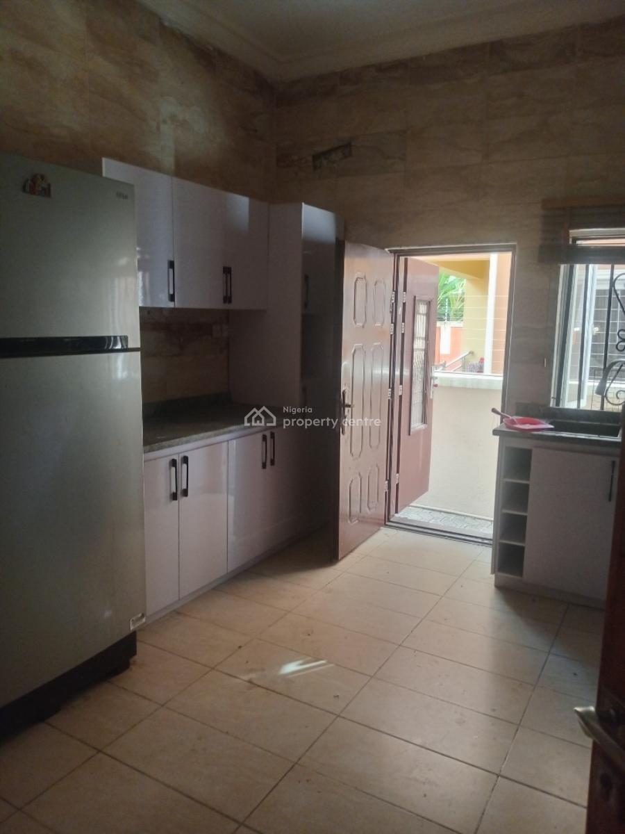 a Luxurious Standard Miniflat with Standard Kitchen and Separate Prepa, Chevron Drive Bera Estate, Lekki, Lagos, Mini Flat (room and Parlour) for Rent