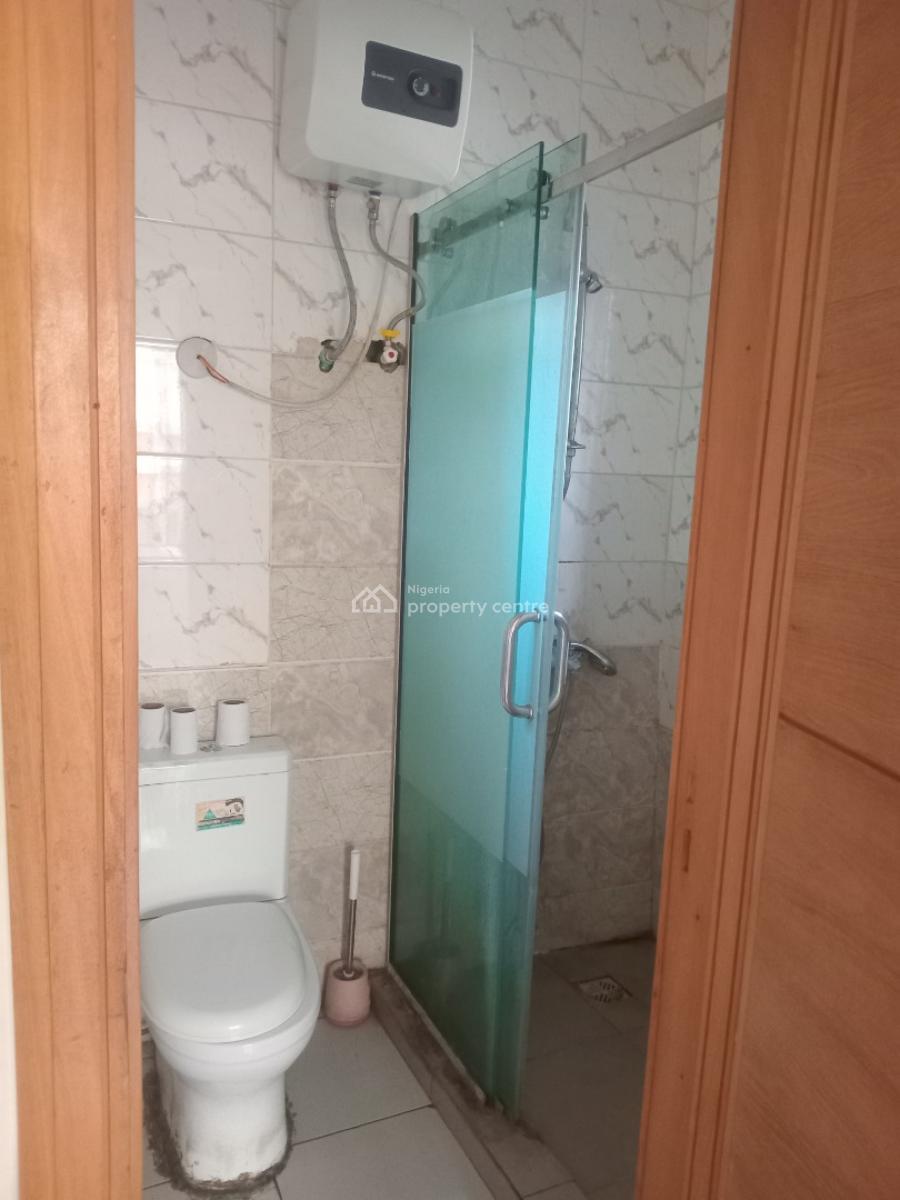 a Luxurious Standard Miniflat with Standard Kitchen and Separate Prepa, Chevron Drive Bera Estate, Lekki, Lagos, Mini Flat (room and Parlour) for Rent