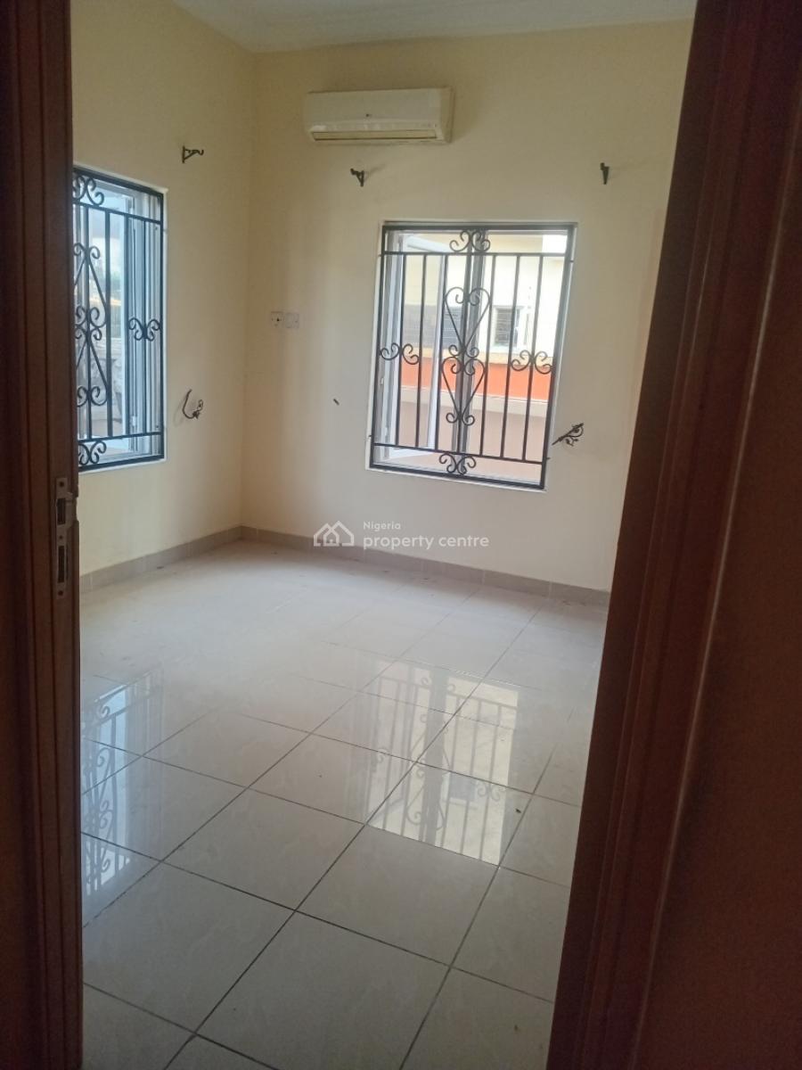 a Luxurious Standard Miniflat with Standard Kitchen and Separate Prepa, Chevron Drive Bera Estate, Lekki, Lagos, Mini Flat (room and Parlour) for Rent