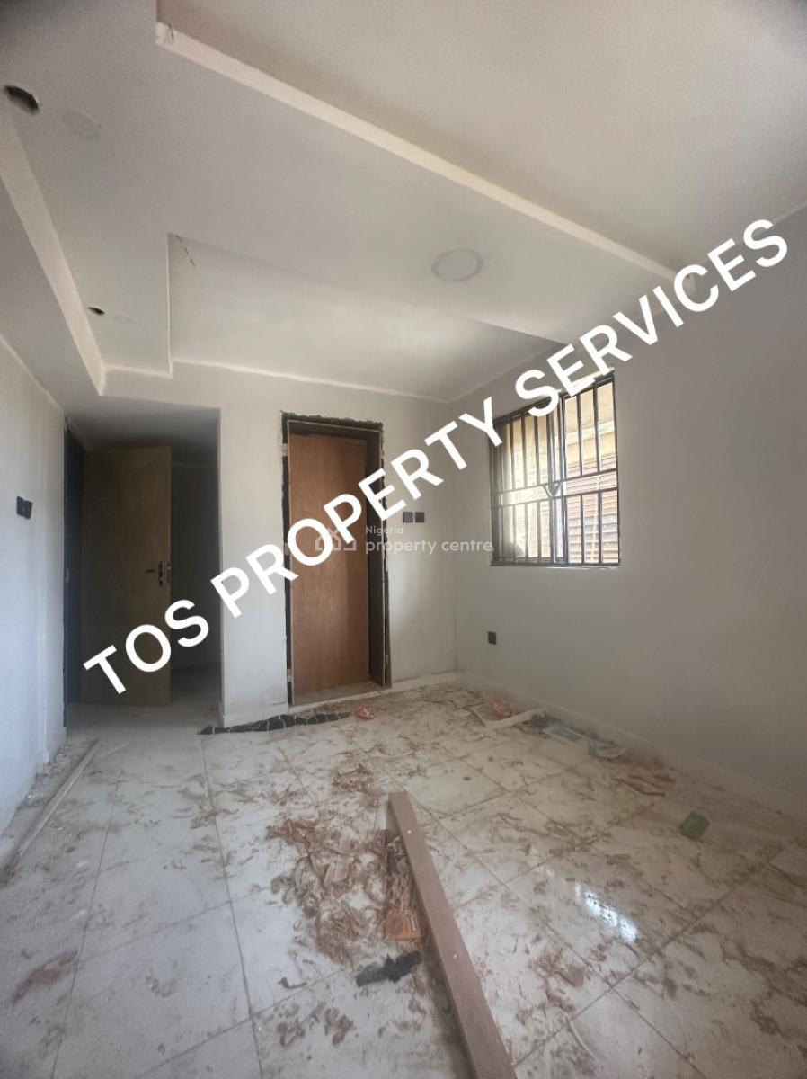 2 Bedroom All Rooms Ensuite Apartment, Sabo, Alagomeji, Yaba, Lagos, Flat / Apartment for Rent