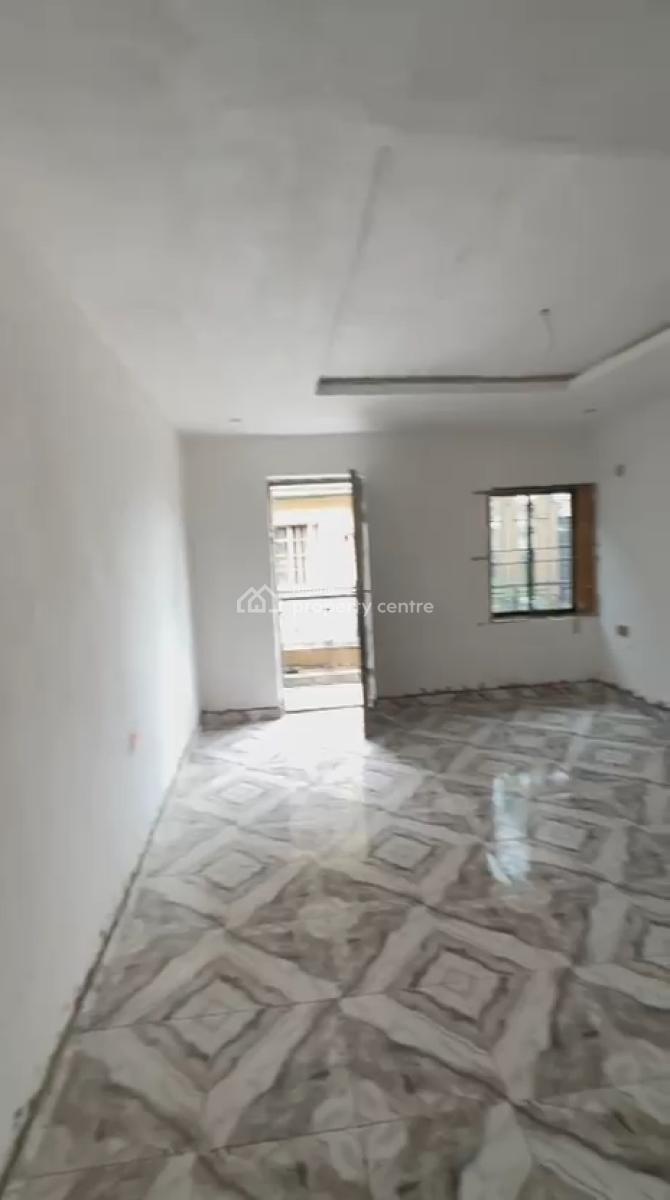 Massive One Bedroom Apartment, Finbarrs Road, Akoka, Yaba, Lagos, Mini Flat (room and Parlour) for Rent