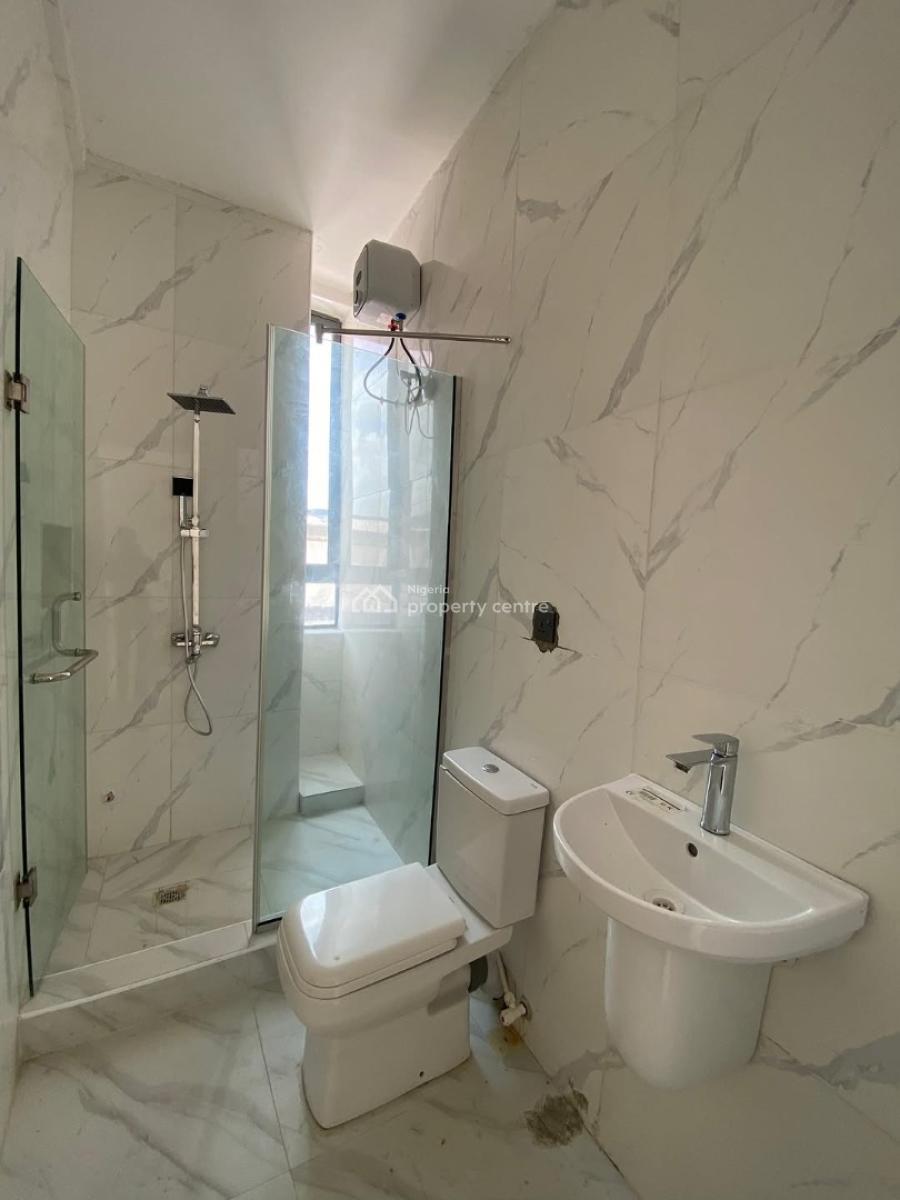 Luxurious 2 Bedroom, Ologolo, Lekki, Lagos, Flat / Apartment for Sale