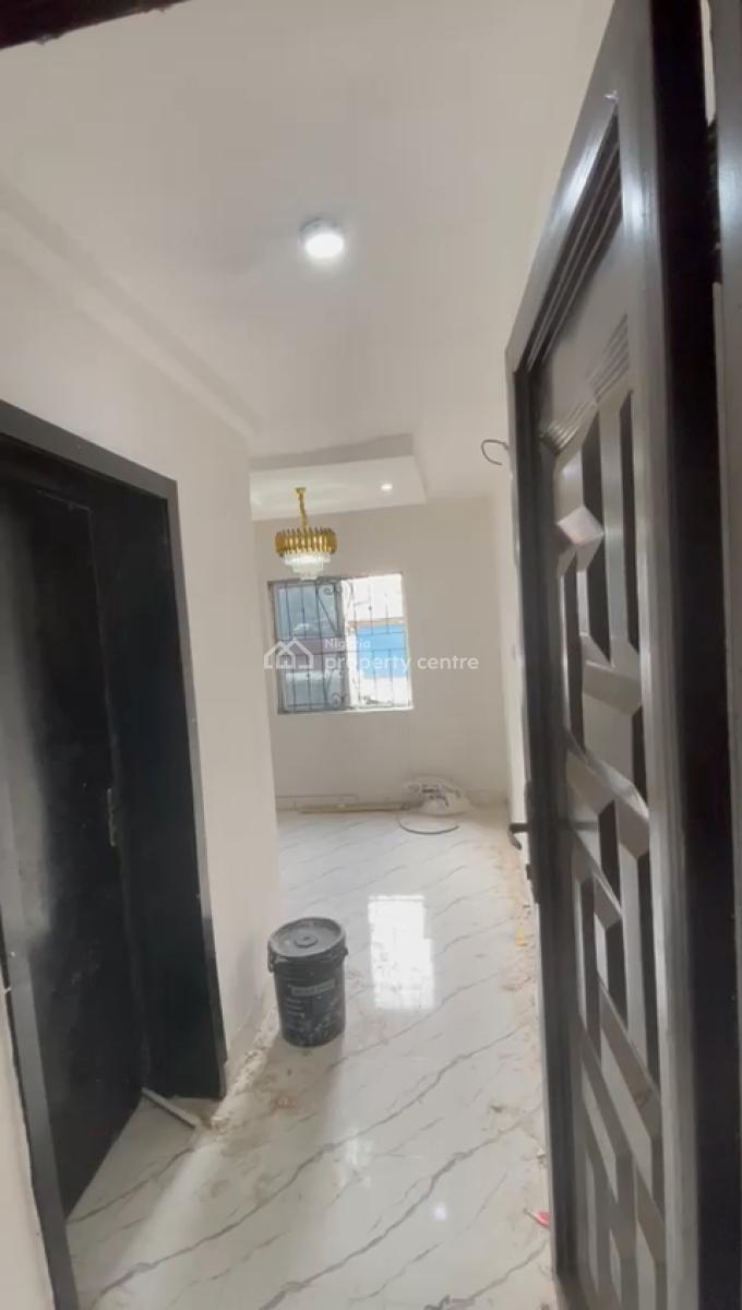 Neat Miniflat Upstairs with 2 Toilet, Oriola Street, Alapere, Ketu, Lagos, Mini Flat (room and Parlour) for Rent