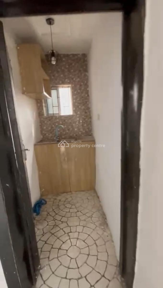 Neat Miniflat Upstairs with 2 Toilet, Oriola Street, Alapere, Ketu, Lagos, Mini Flat (room and Parlour) for Rent