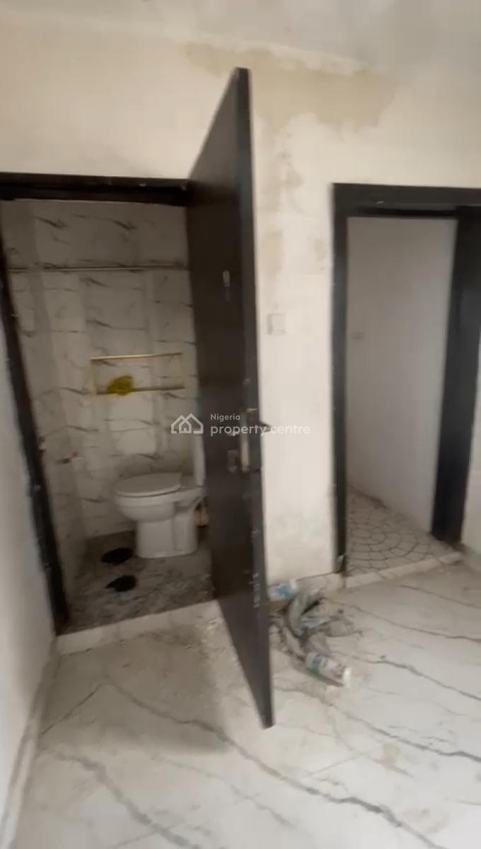 Neat Miniflat Upstairs with 2 Toilet, Oriola Street, Alapere, Ketu, Lagos, Mini Flat (room and Parlour) for Rent