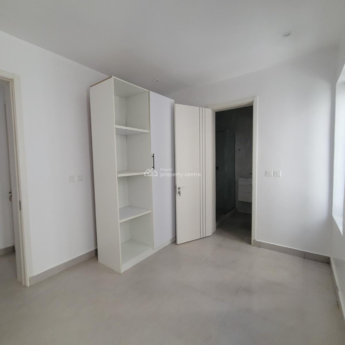 Luxurious 2 Bedroom Apartment Within a Serene Neighborhood, Ikate, Lekki, Lagos, Flat / Apartment for Rent