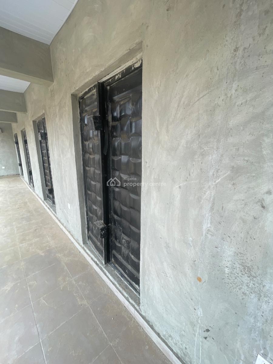 Shop with Semi Furnishings, Gbetu, Awoyaya, Ibeju Lekki, Lagos, Shop for Rent