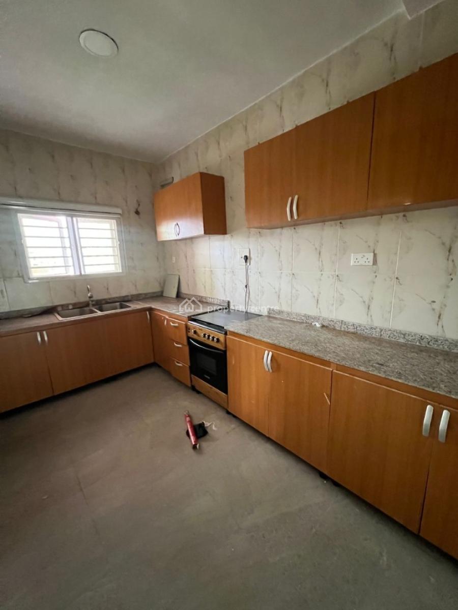Spacious 2 Bedrooms Flat with an Ocean View Balcony, Cyberville Estate, Ikate Elegushi, Lekki, Lagos, Flat / Apartment for Rent