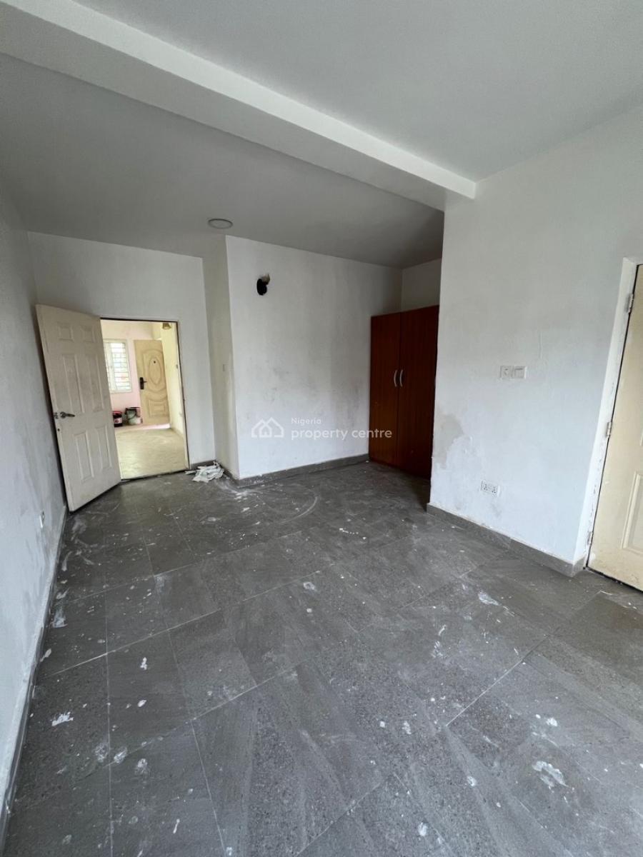 Large and Spacious 2 Bedrooms, Ikate, Lekki, Lagos, Flat / Apartment for Rent