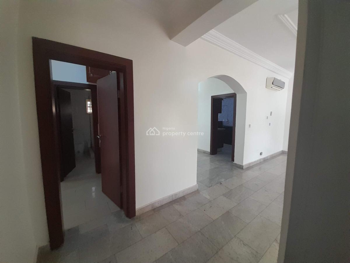 Luxury 2-bedroom Apartment with Swimming Pool  Ideal for Expatriates, Asokoro District, Abuja, Flat / Apartment for Rent