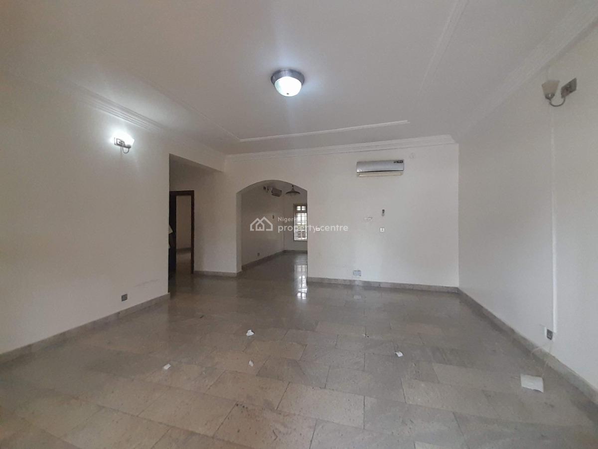 Luxury 2-bedroom Apartment with Swimming Pool  Ideal for Expatriates, Asokoro District, Abuja, Flat / Apartment for Rent